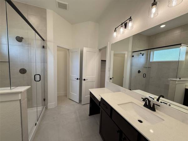 719 Campbell Crossing CT, Willis, TX 77378