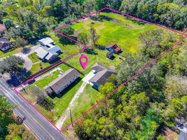 816 Martin Luther King RD, Ames, TX 77575