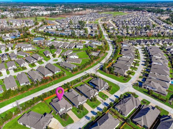 662 Lost Maples Bend LN, Conroe, TX 77304