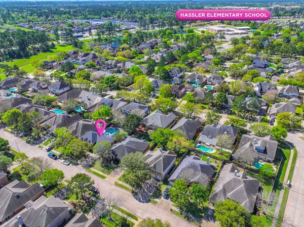 1107 Compass Cove CIR, Spring, TX 77379