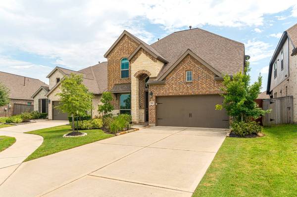 9411 Kingsford Valley CT, Tomball, TX 77375
