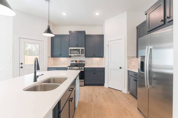 140 Red Cascade CT, Willis, TX 77318