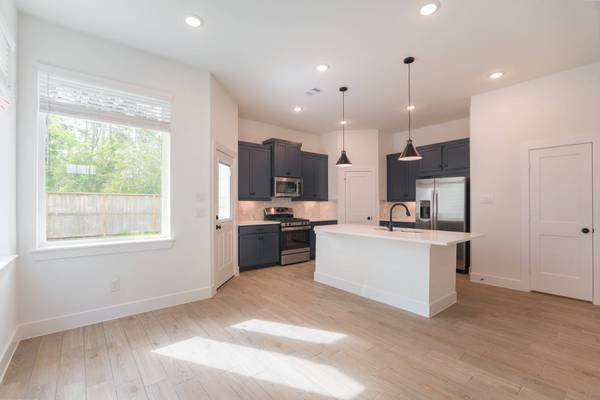 140 Red Cascade CT, Willis, TX 77318