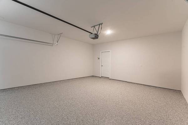 10627 Whitejacket, Conroe, TX 77385