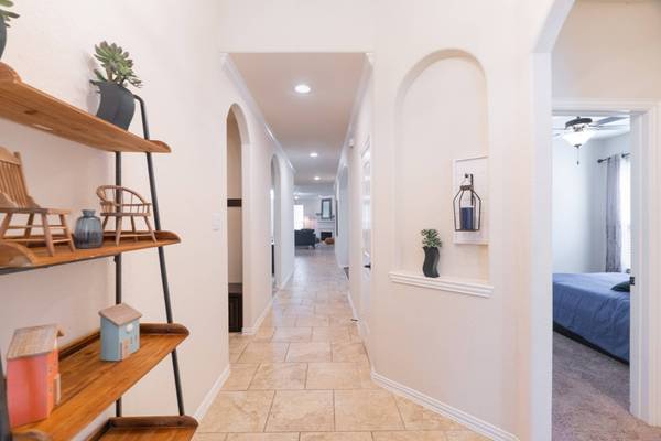 14 Arrowfeather PL, The Woodlands, TX 77389