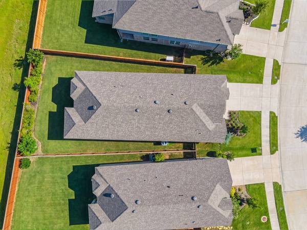 8145 Overland GRV, Magnolia, TX 77354