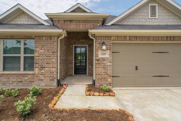 10289 South Goshawk TRL, Conroe, TX 77385