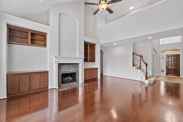 22 Frontera CIR, The Woodlands, TX 77382