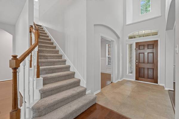 22 Frontera CIR, The Woodlands, TX 77382
