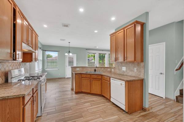 4307 Kleinway DR, Houston, TX 77066
