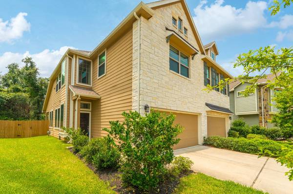 28104 Rocky Heights DR, Spring, TX 77386