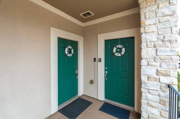 7039 Kingston Cove LN #110, Willis, TX 77318
