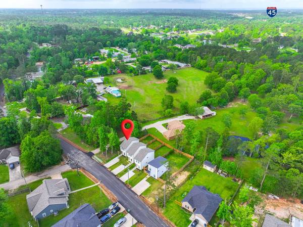 15301 Coaltown RD, Willis, TX 77378