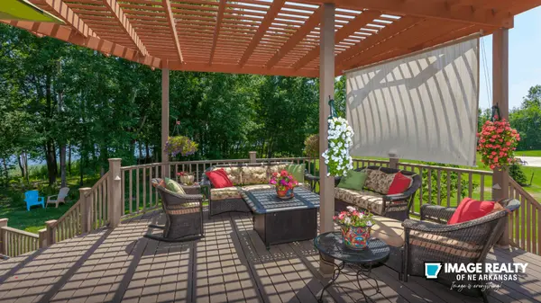 Preparing Your Home for Summer Entertaining: Simple Tips to Impress Your Guests