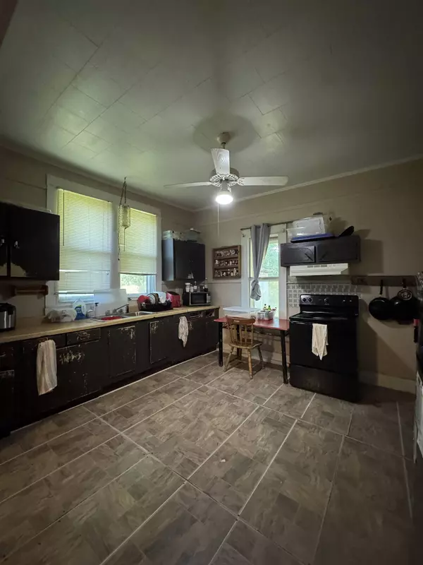 508 N Pruett Street, Paragould, AR 72450