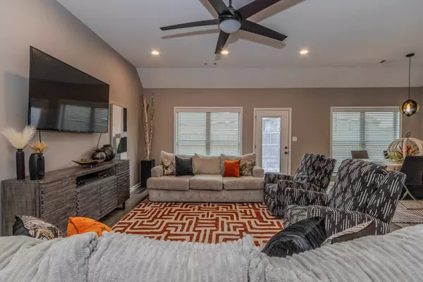 1011 S 59th Street, Paragould, AR 72450