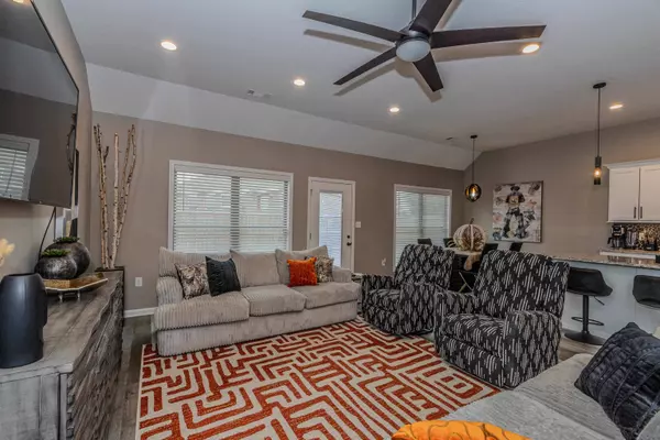 1011 S 59th Street, Paragould, AR 72450