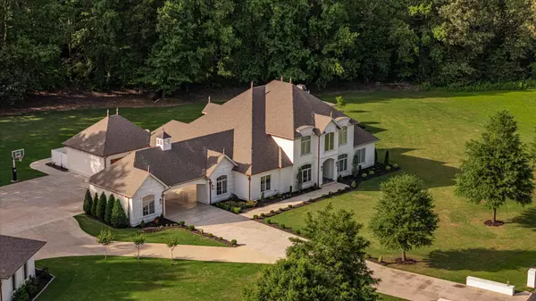 92 CR 7185 Road, Jonesboro, AR 72405