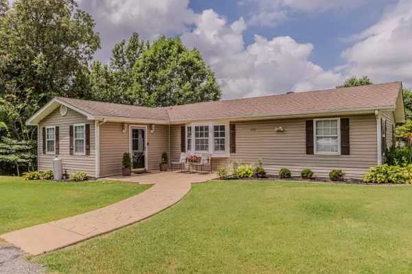 232 Mountain Home Road, Paragould, AR 72450