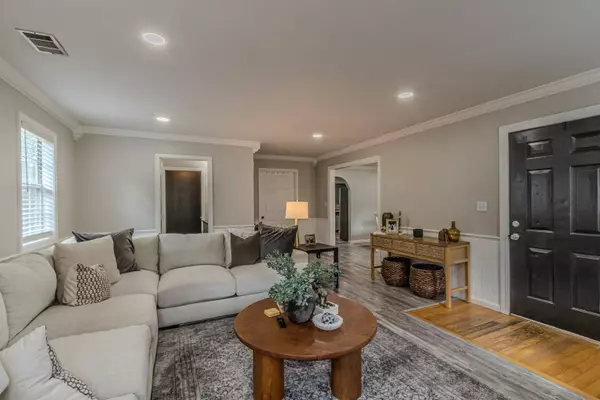 232 Mountain Home Road, Paragould, AR 72450