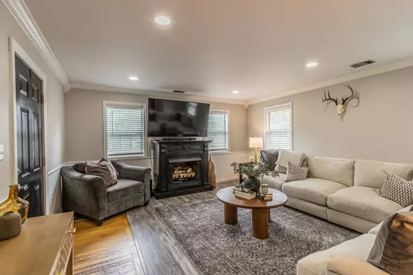 232 Mountain Home Road, Paragould, AR 72450