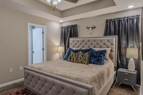 1201 William Hall, Paragould, AR 72450