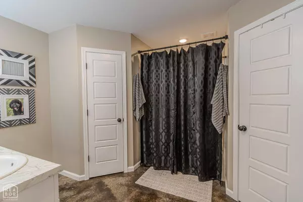 1201 William Hall, Paragould, AR 72450