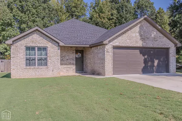 1201 William Hall, Paragould, AR 72450