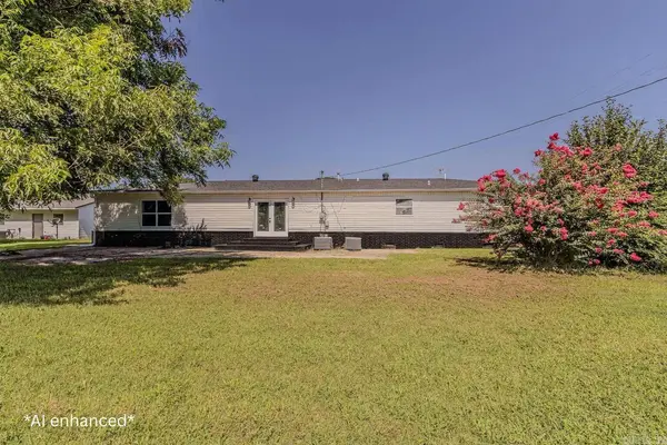301 SE 3rd, Hoxie, AR 72433-7