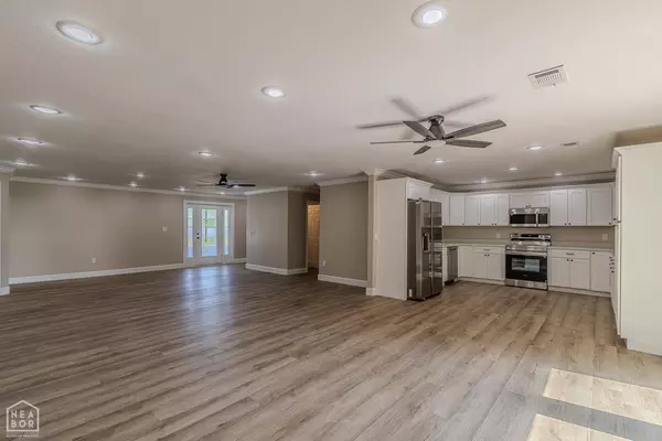 301 SE 3rd Street, Hoxie, AR 72433