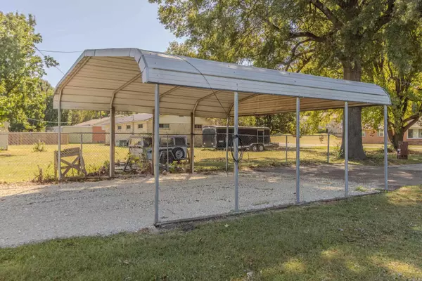 1811 Magnolia Ln Lane, Paragould, AR 72450