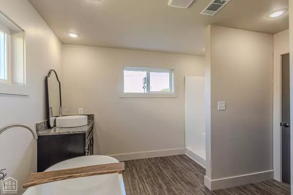 1811 Magnolia Lane, Paragould, AR 72450