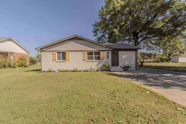 1811 Magnolia Ln Lane, Paragould, AR 72450