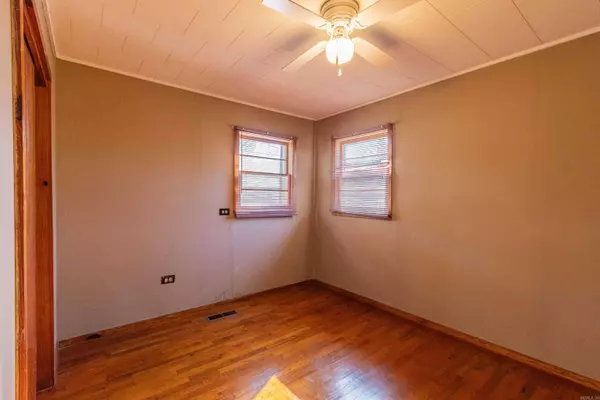 1405 S 9th Street, Paragould, AR 72450