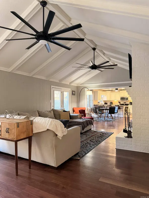 1008 Oakland Drive, Paragould, AR 72450