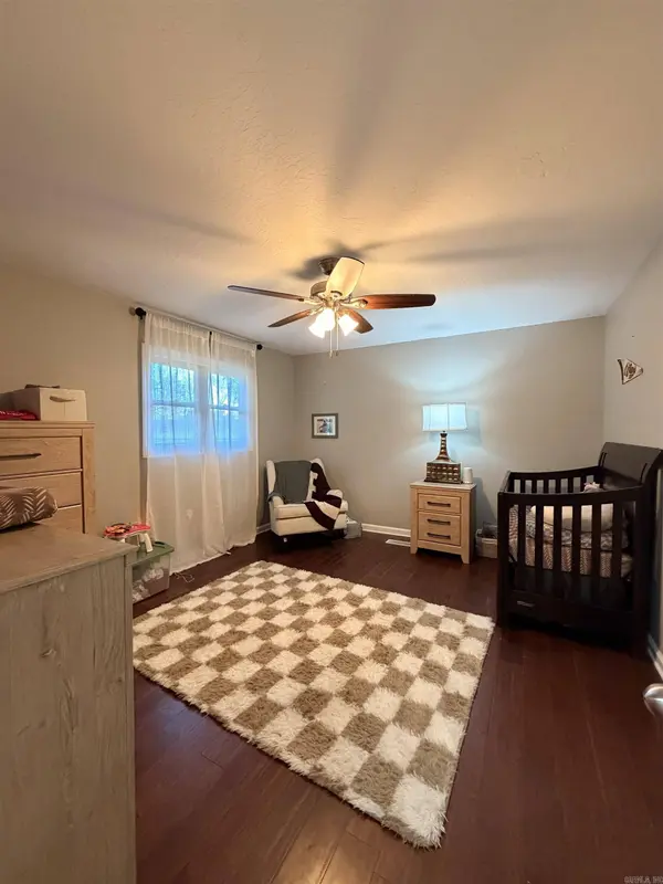 1008 Oakland Drive, Paragould, AR 72450