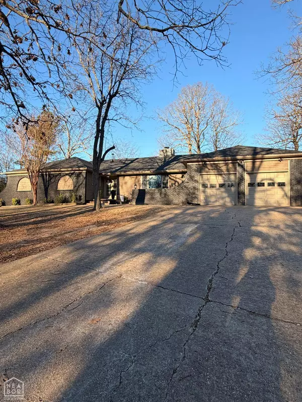 1008 Oakland Drive, Paragould, AR 72450