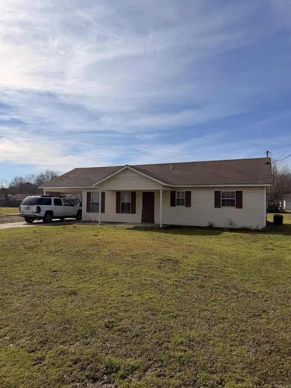 300 N 18 1/2 Avenue, Paragould, AR 72450