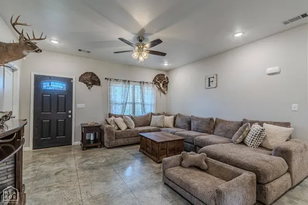 302 Stacy Drive, Paragould, AR 72450