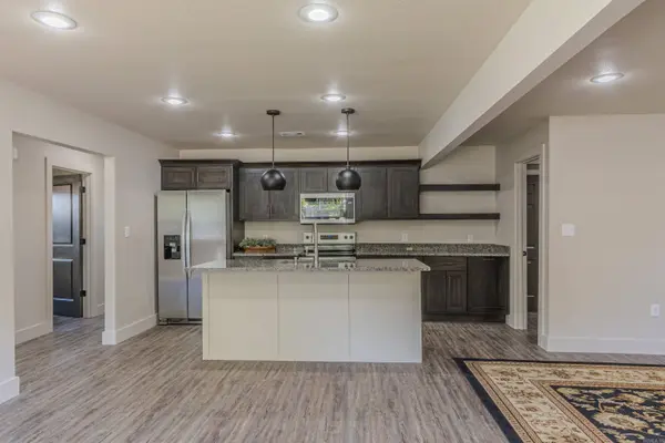 1811 Magnolia Ln, Paragould, AR 72450