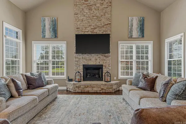 1803 Rogers Drive, Paragould, AR 72450-0000