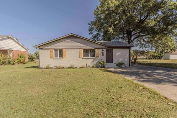 1811 Magnolia Lane, Paragould, AR 72450