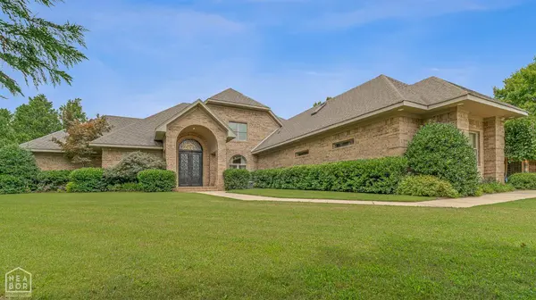 2321 Grand Oaks Cove, Jonesboro, AR 72404