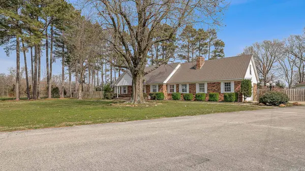 77 CR 1412, Corning, AR 72422