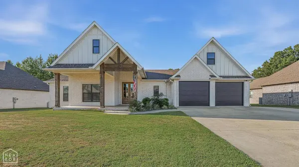 3804 Stoneridge