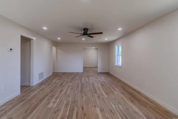 109 Highview, Paragould, AR 72450