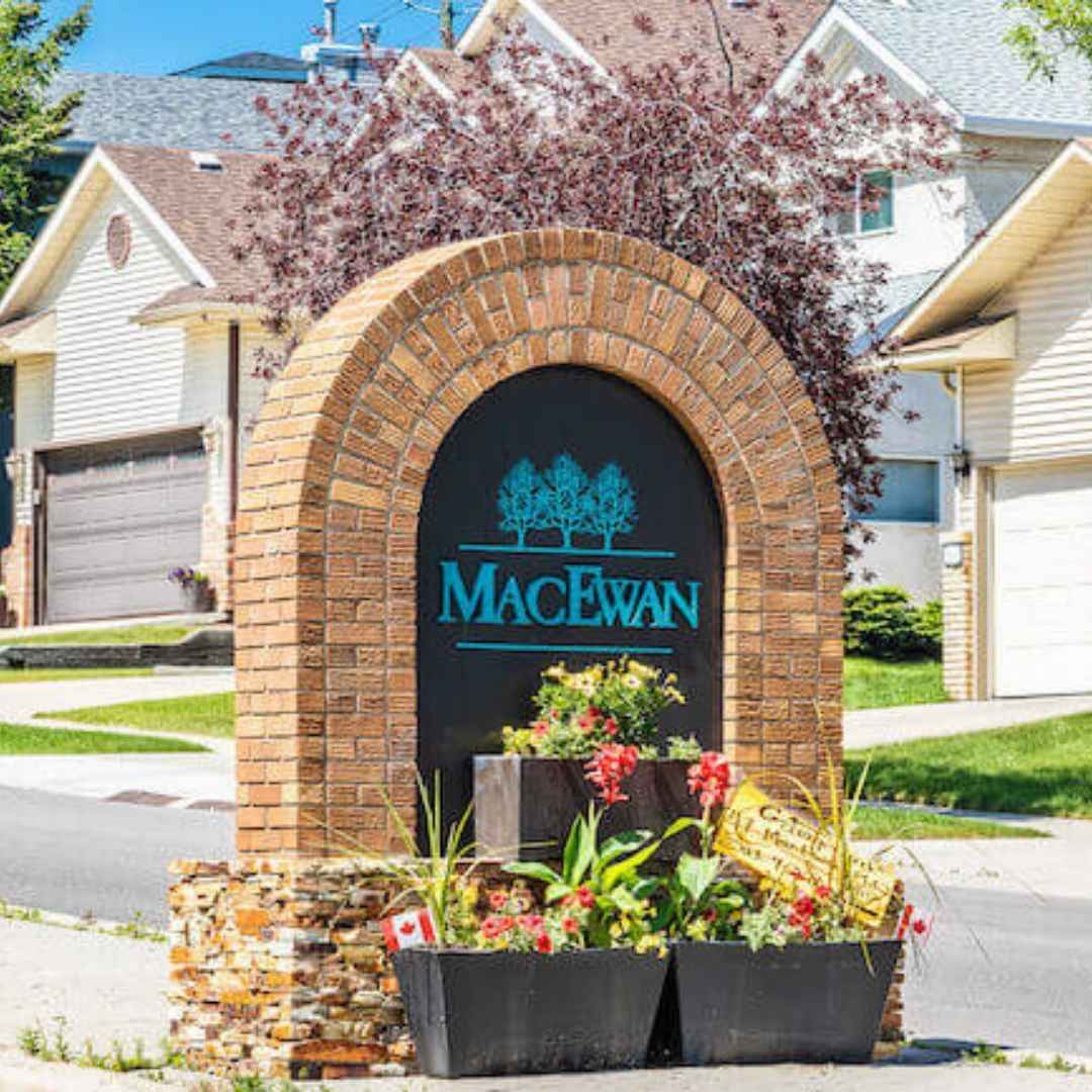 MacEwan Glen Community Entrance