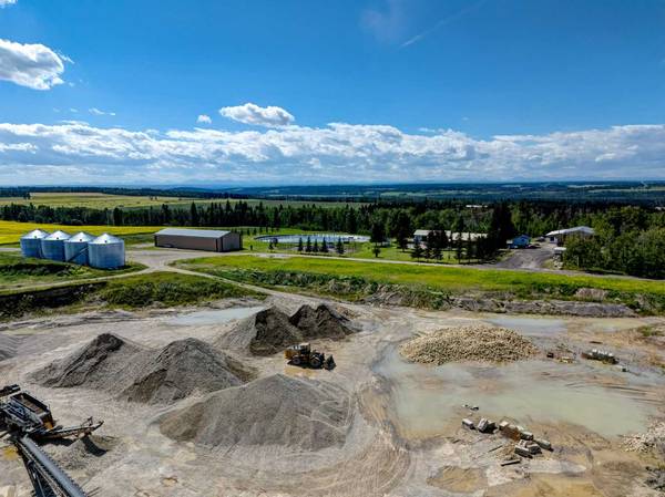 Mountain View County, AB T0M,5035 Township Road 334