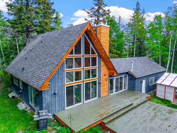 14 Heart PL, Lac Des Arcs, AB T1W 2W3