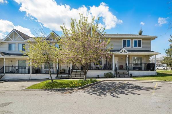 950 Arbour Lake RD NW #112, Calgary, AB T3G 5B3